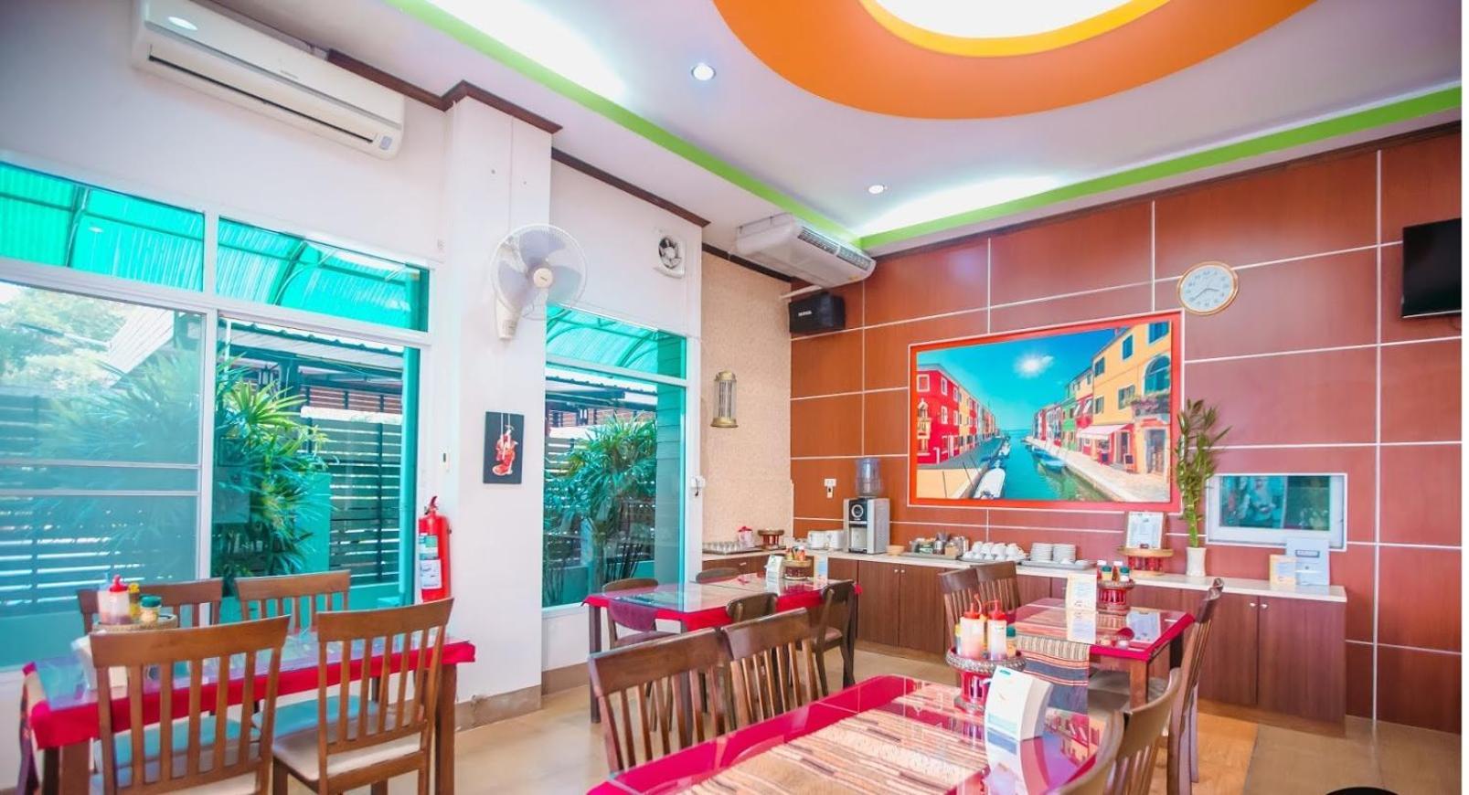 Bander Hotel Phu Khieo Экстерьер фото