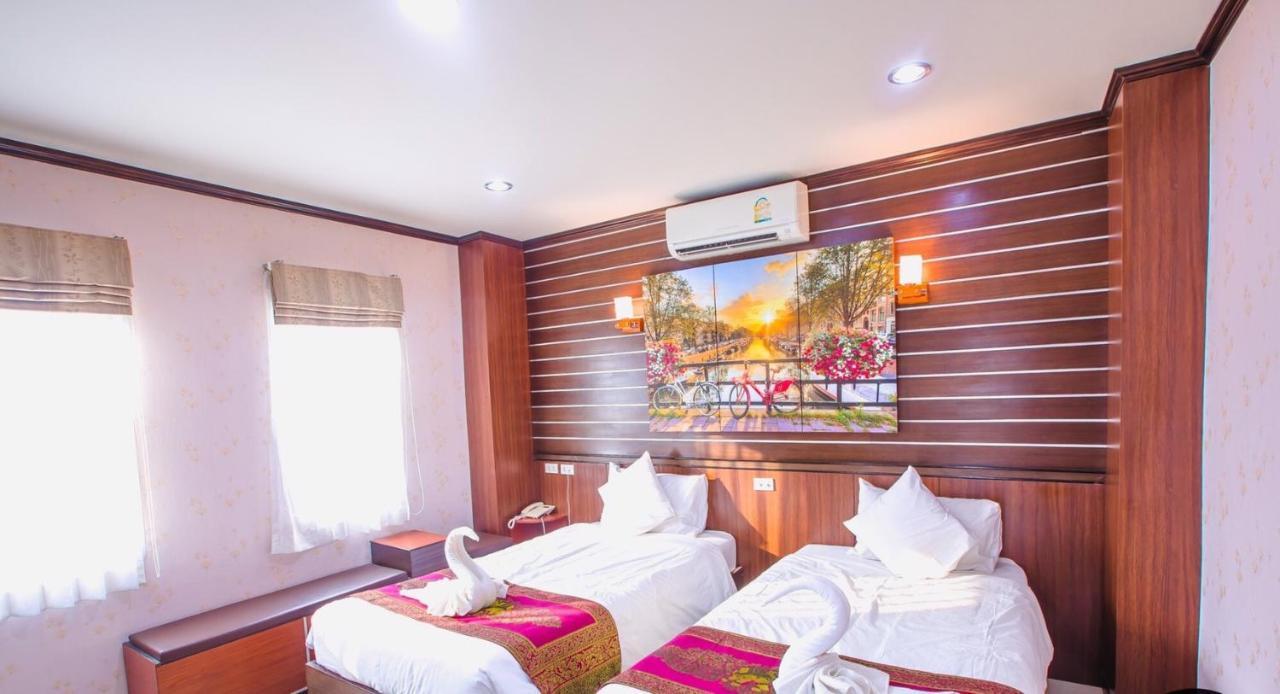 Bander Hotel Phu Khieo Экстерьер фото