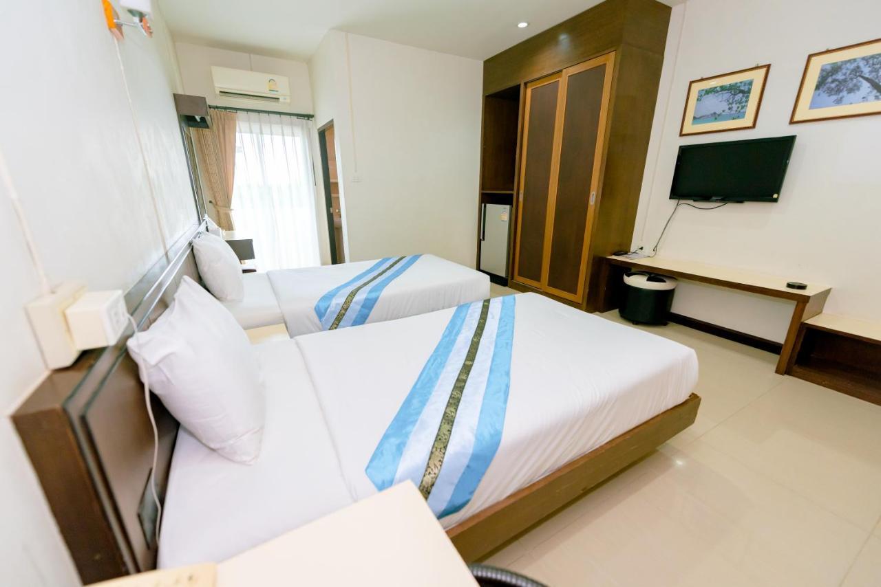 Bander Hotel Phu Khieo Экстерьер фото